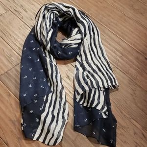 Blue & white scarf